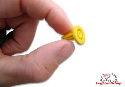 plastic seals for cases toteboxseal 17x14mm